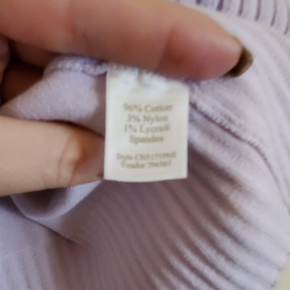 Carlson purple sweater - Picture 3 of 4
